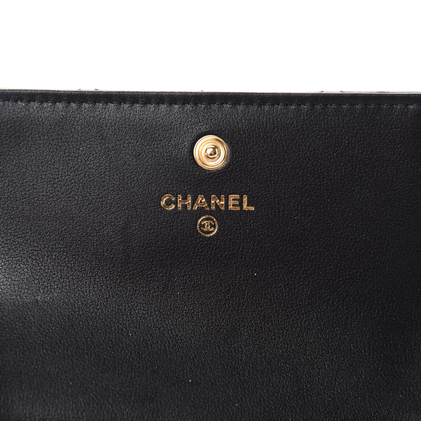 Calfskin Quilted About Pearls Card Holder Flap With Chain Black