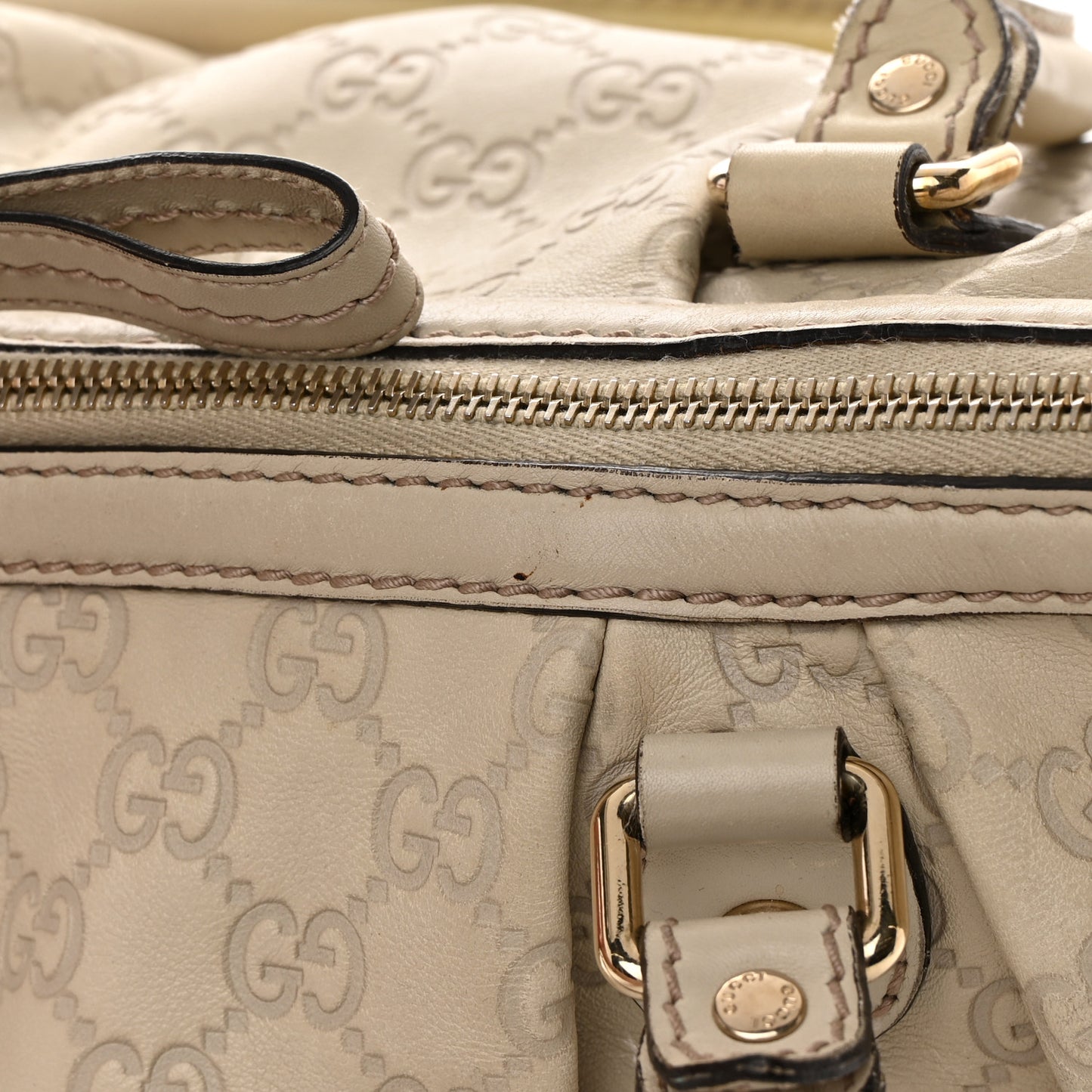 Guccissima Medium Sukey Top Handle Bag White