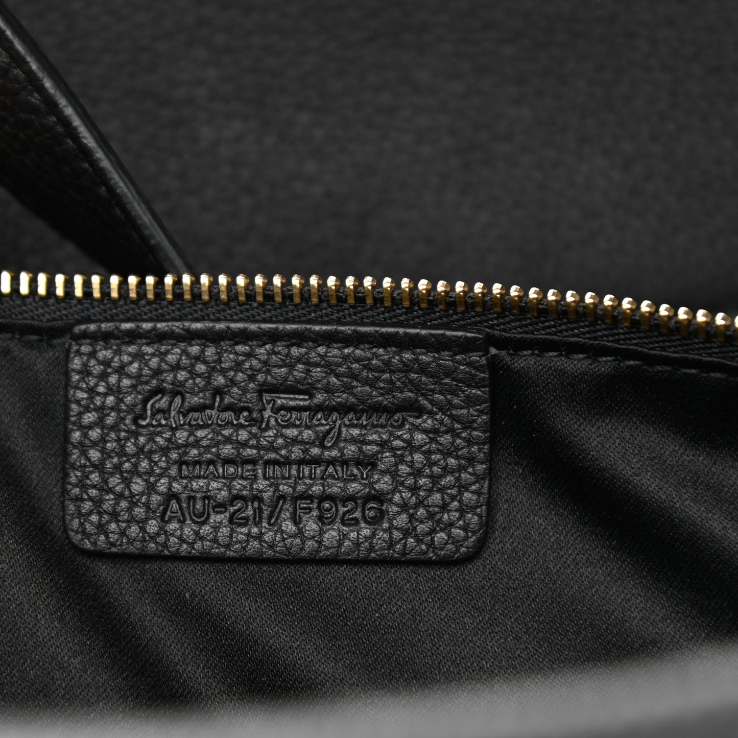 Grained Calfskin Bitter Pocket Tote Black