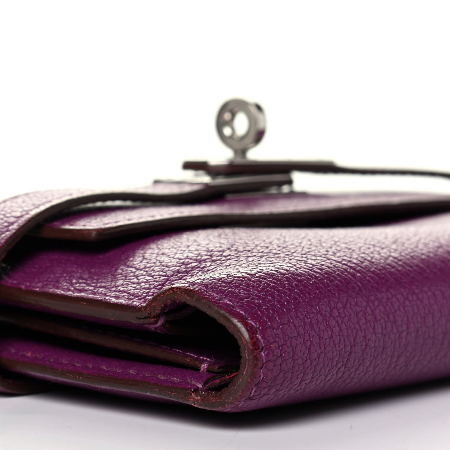 Chevre Mysore Medium Kelly Wallet Anemone