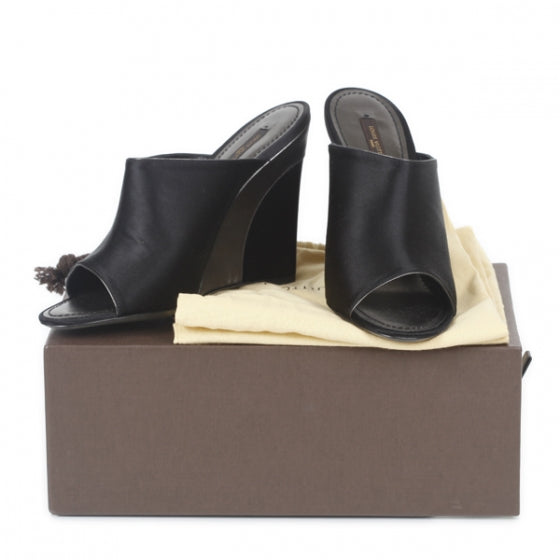 Satin Wedges 39 Black