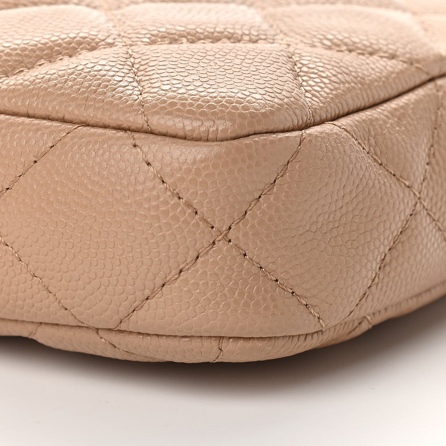 Caviar Quilted Small Clutch With Chain Beige