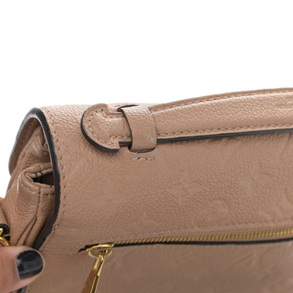 Louis Vuitton Empreinte Pochette Metis Dune 16 of 16