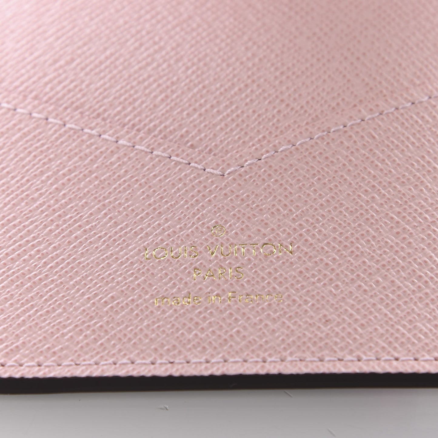 Monogram 2020 Christmas Animation Big Wheel Passport Cover Rose Ballerine