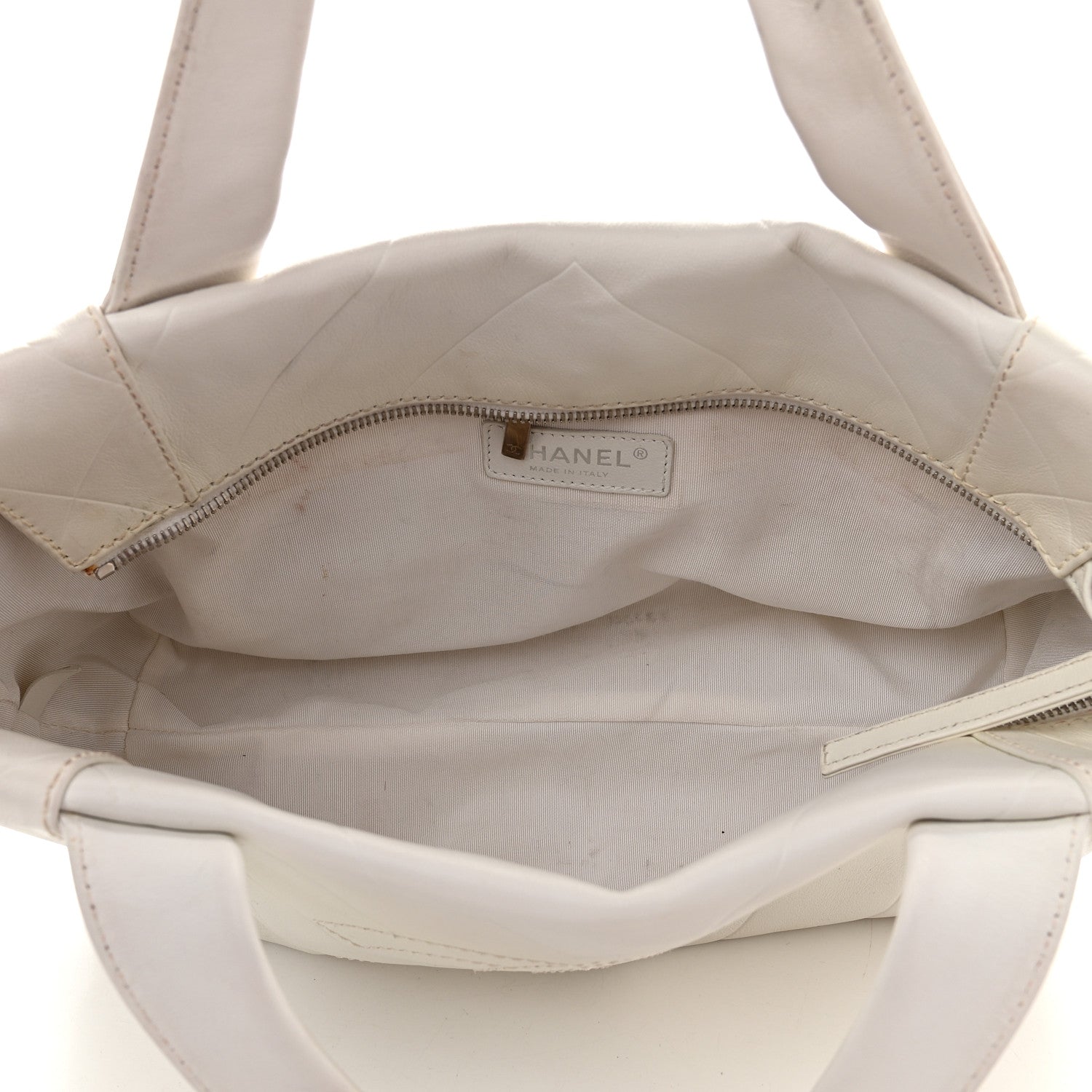 Chanel Calfskin CC Chevron All Day Long Tote White 5 of 13