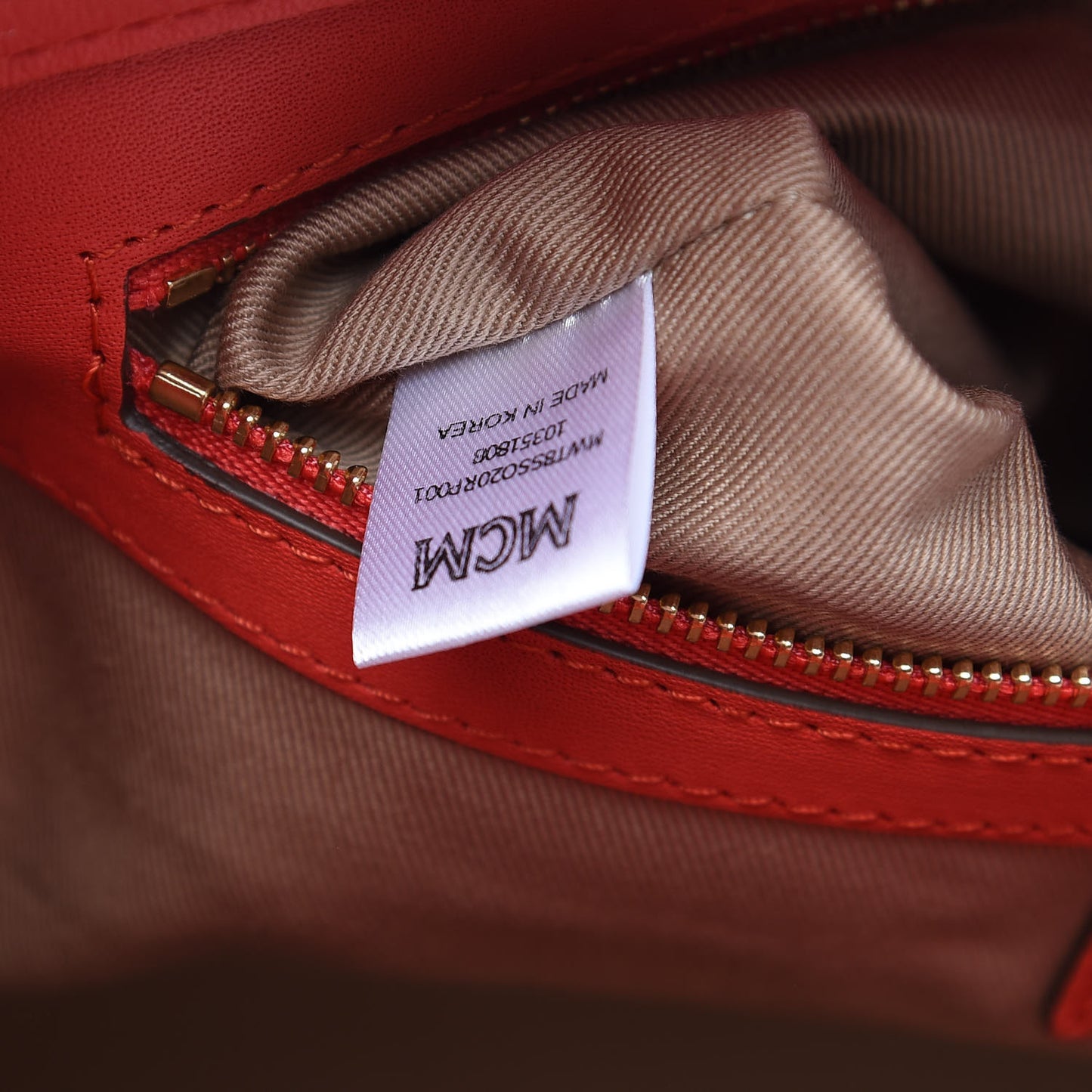 Saffiano Nuovo Tote Hot Coral