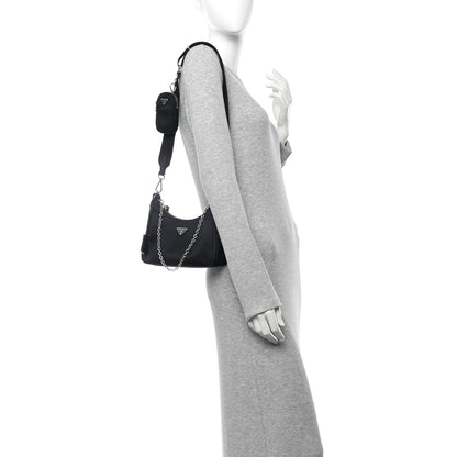 Prada Nylon Re-Edition 2005 Shoulder Bag Black 2 of 10