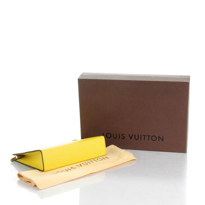 Louis Vuitton Epi Toiletry Pouch 19 Pistache 4 of 6