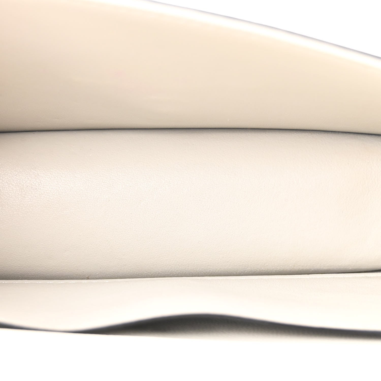 Valentino Garavani Calfskin Vlogo Small Loco Shoulder Bag Light Ivory 5 of 10