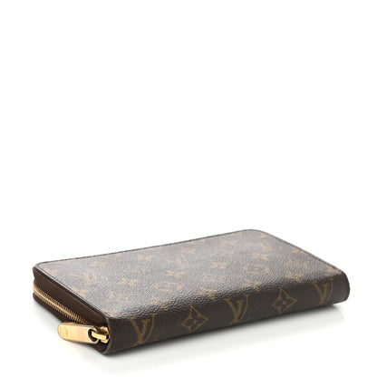 Louis Vuitton Monogram Zippy Organizer Wallet 4 of 7