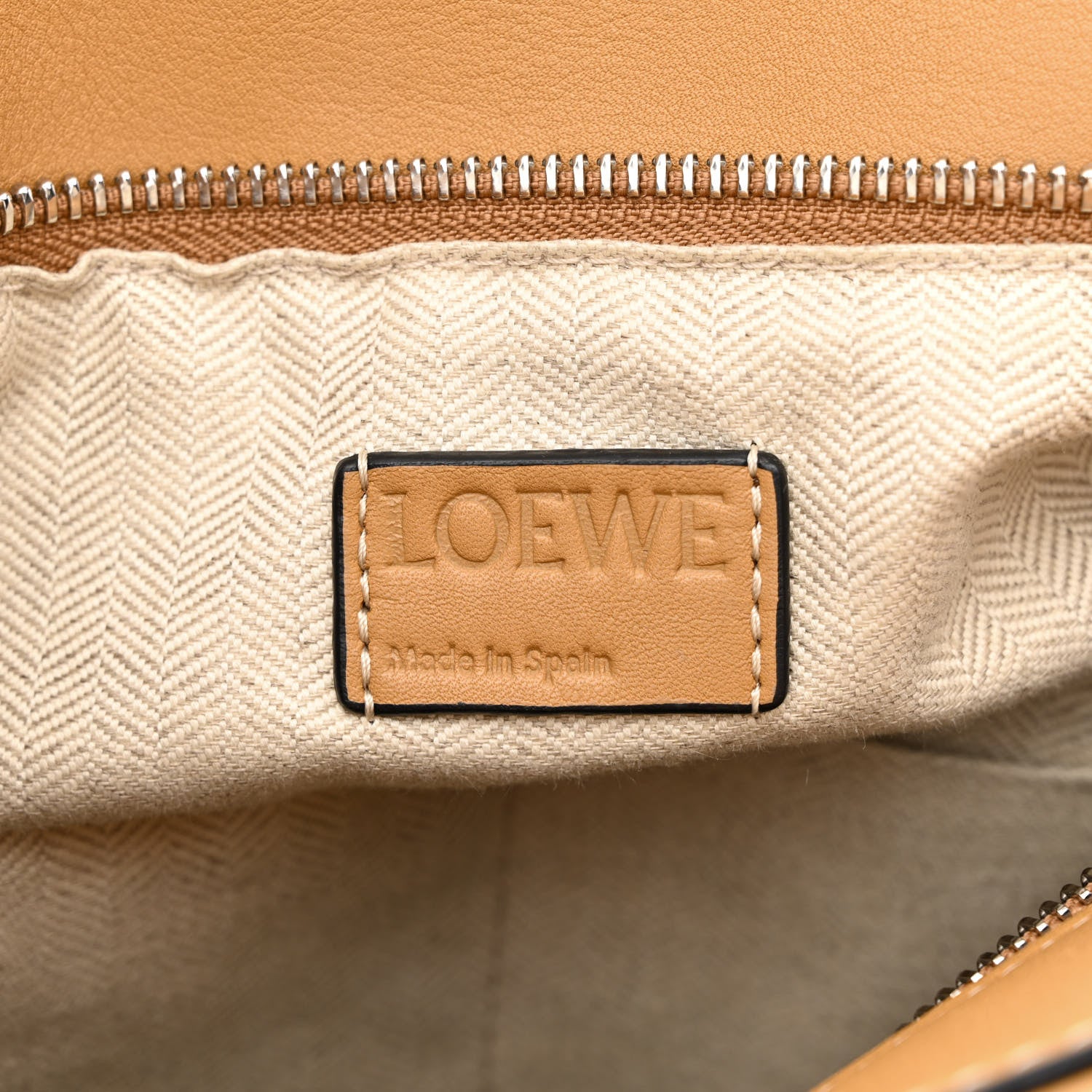 Loewe Calfskin Medium Puzzle Bag Warm Desert 6 of 10