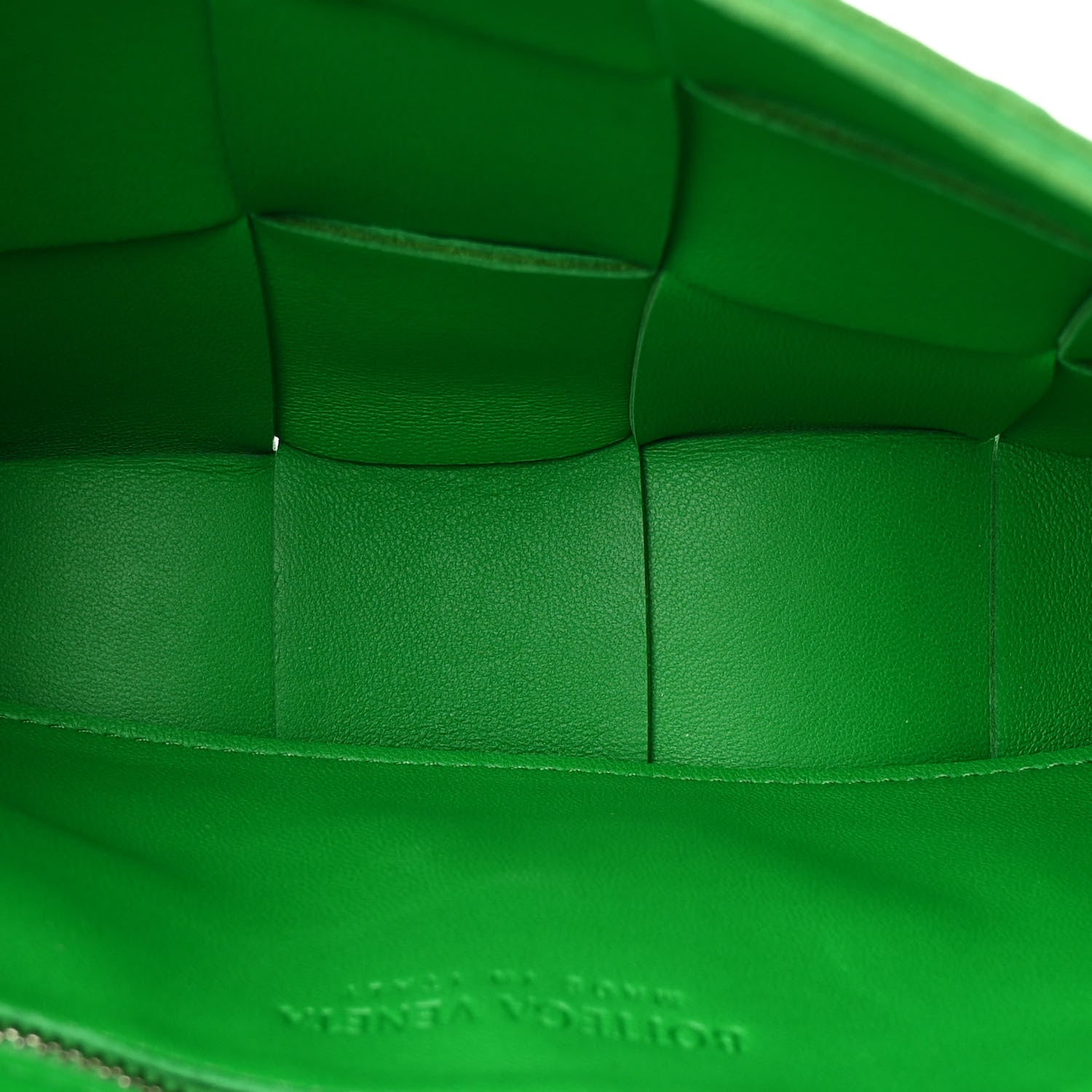 Bottega Veneta Lambskin Maxi Intrecciato Cassette Crossbody Bag Parakeet 5 of 10