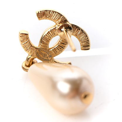 Chanel Metal CC Pearl Drop Earrings Gold 4 of 5