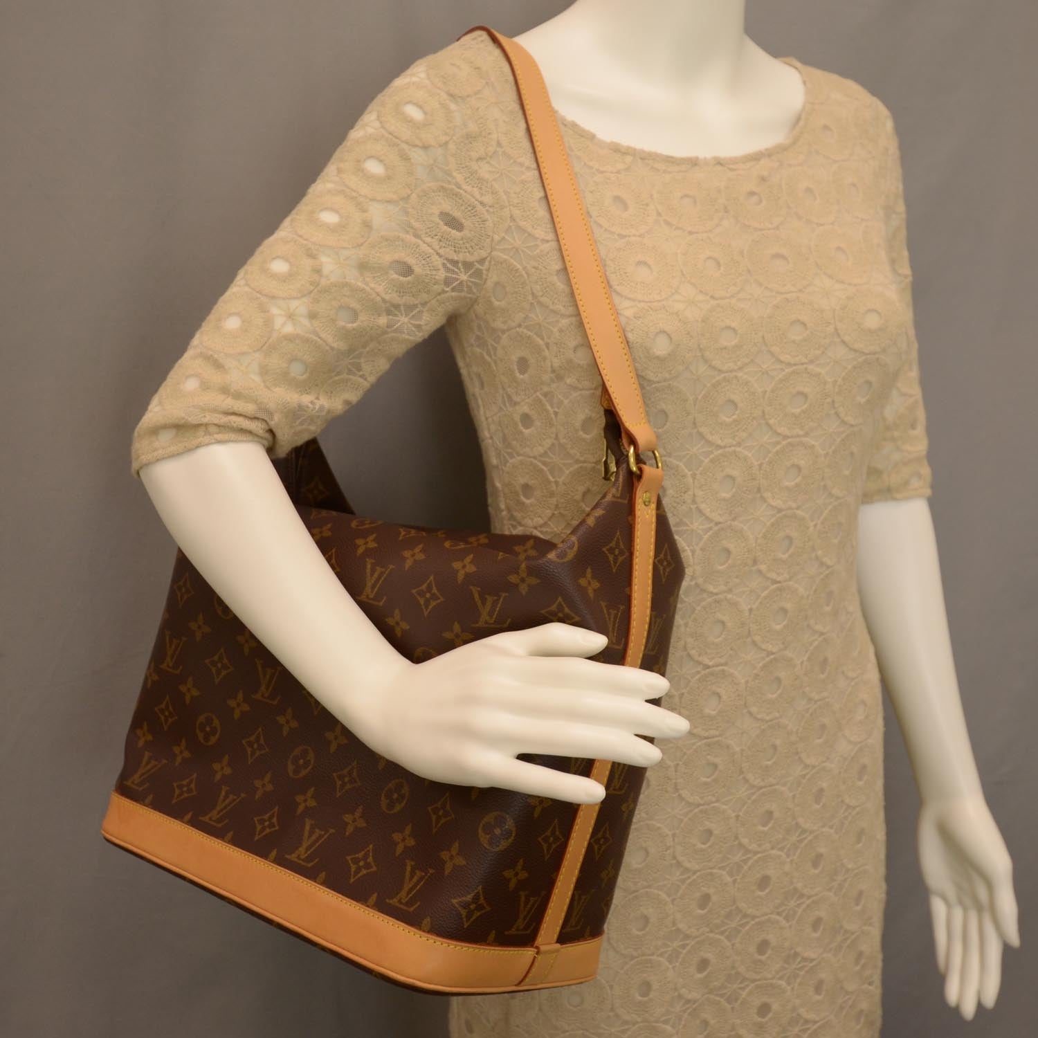 Louis Vuitton Sharon Stone Amfar Three Vanity Shoulder Bag 2 of 8