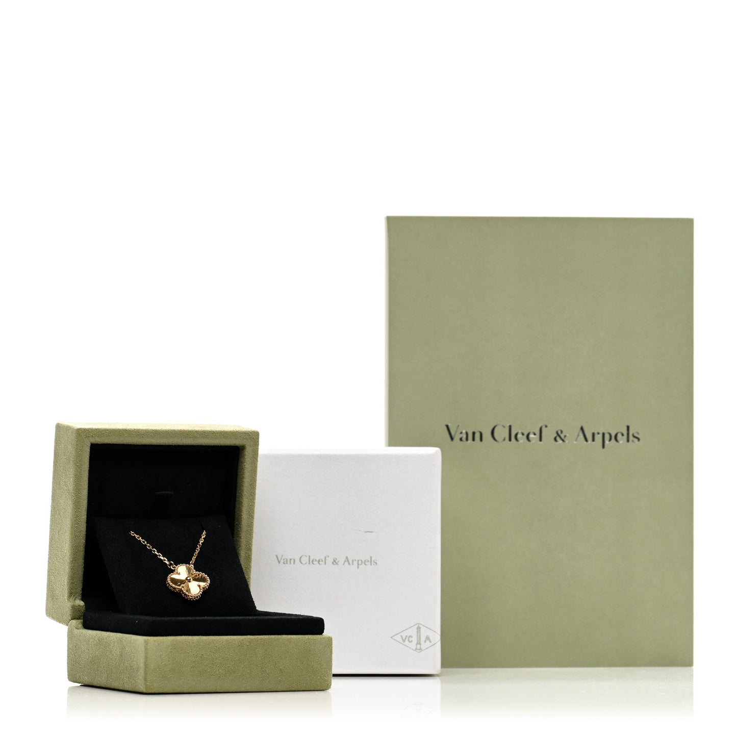 18K Yellow Gold Guilloche Vintage Alhambra Pendant Necklace