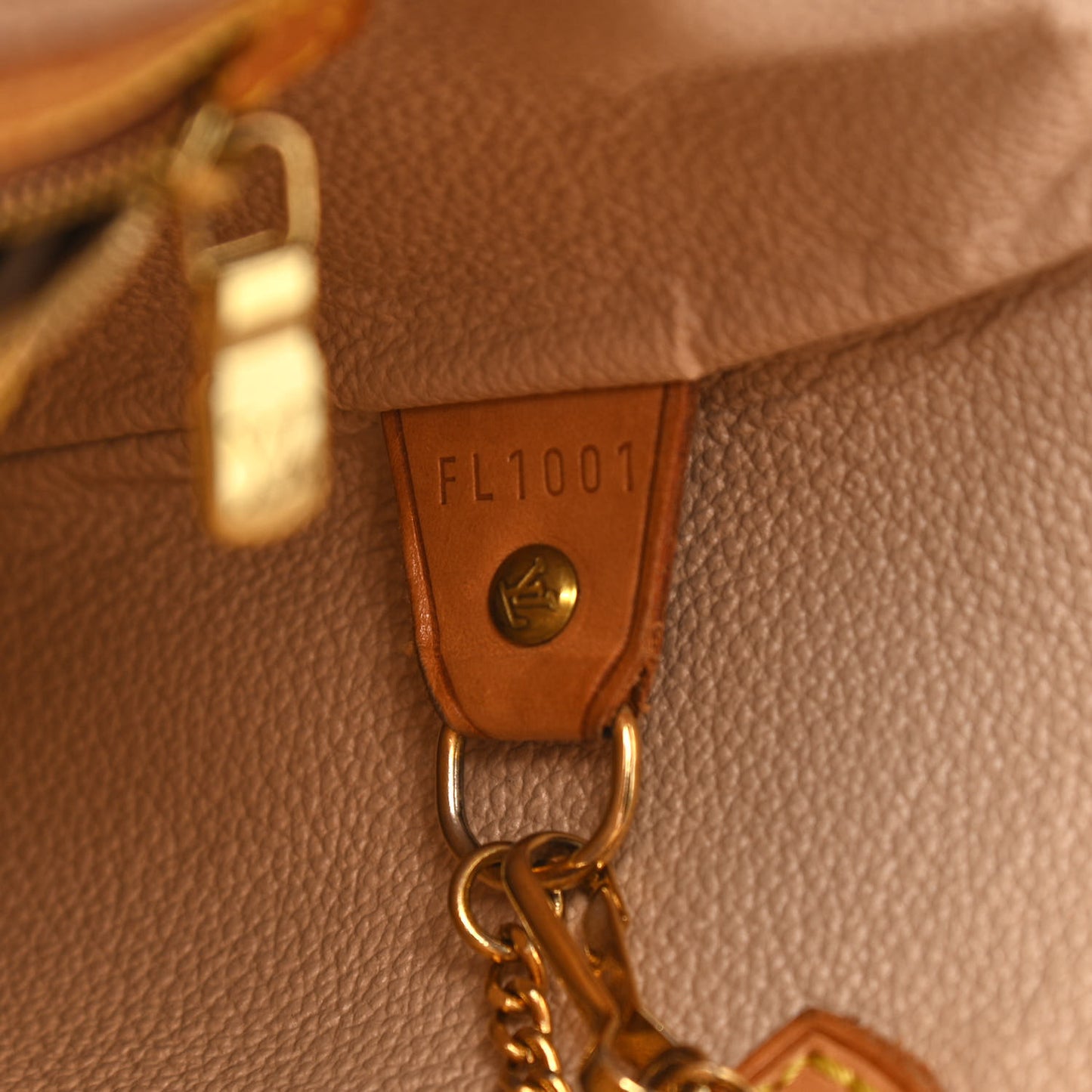 Monogram Bucket 27
