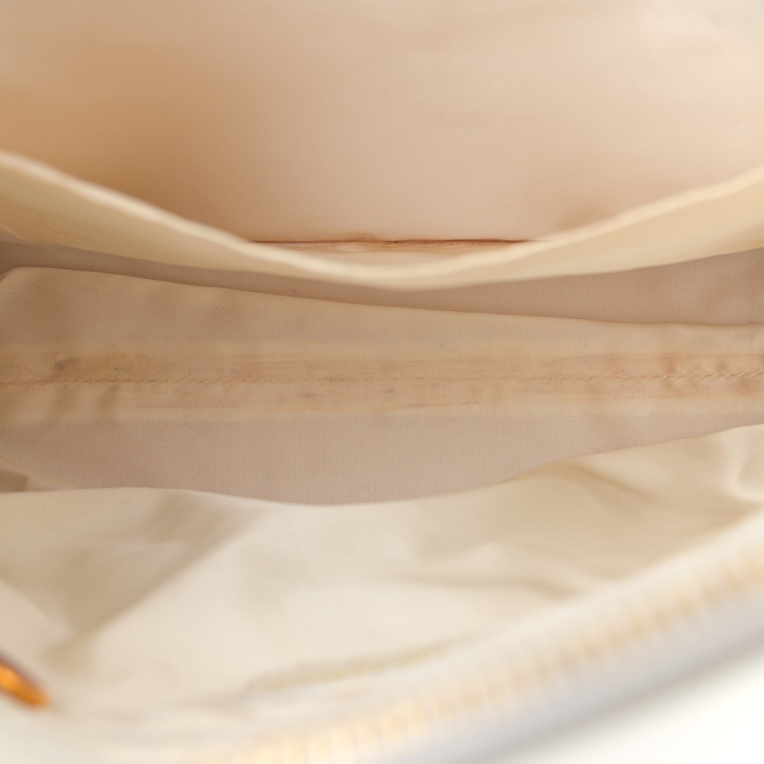 Chanel Caviar CC Shoulder Bag White 5 of 17