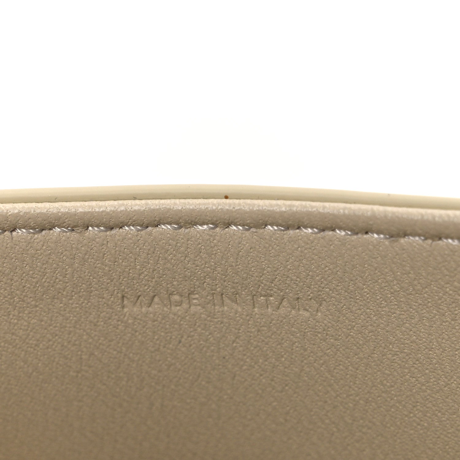 Celine Shiny Calfskin Triomphe Besace Clea Pebble 7 of 11