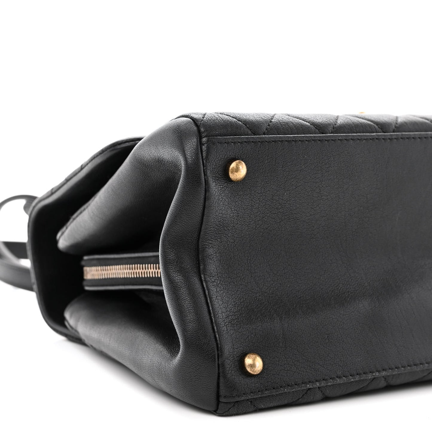 Shiny Sheepskin Quilted Large Trapezio Flap Black