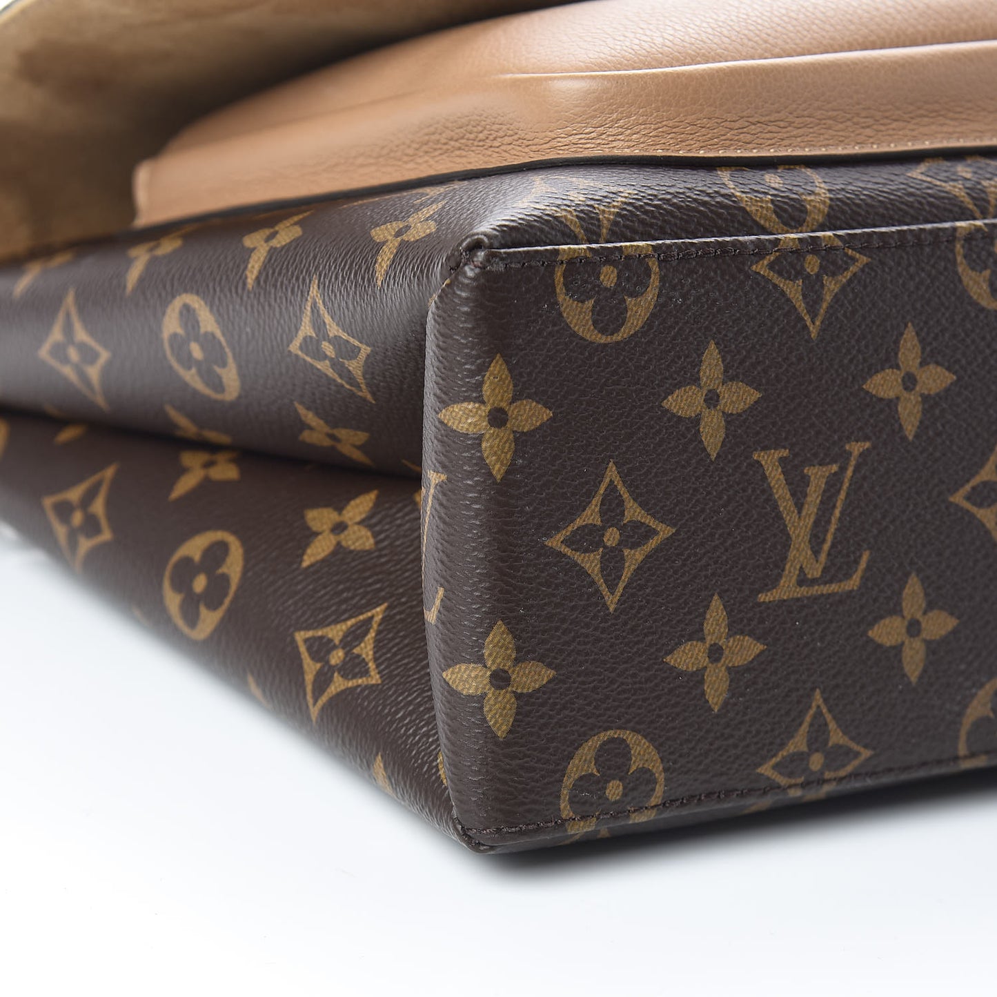 Monogram Marignan Sesame