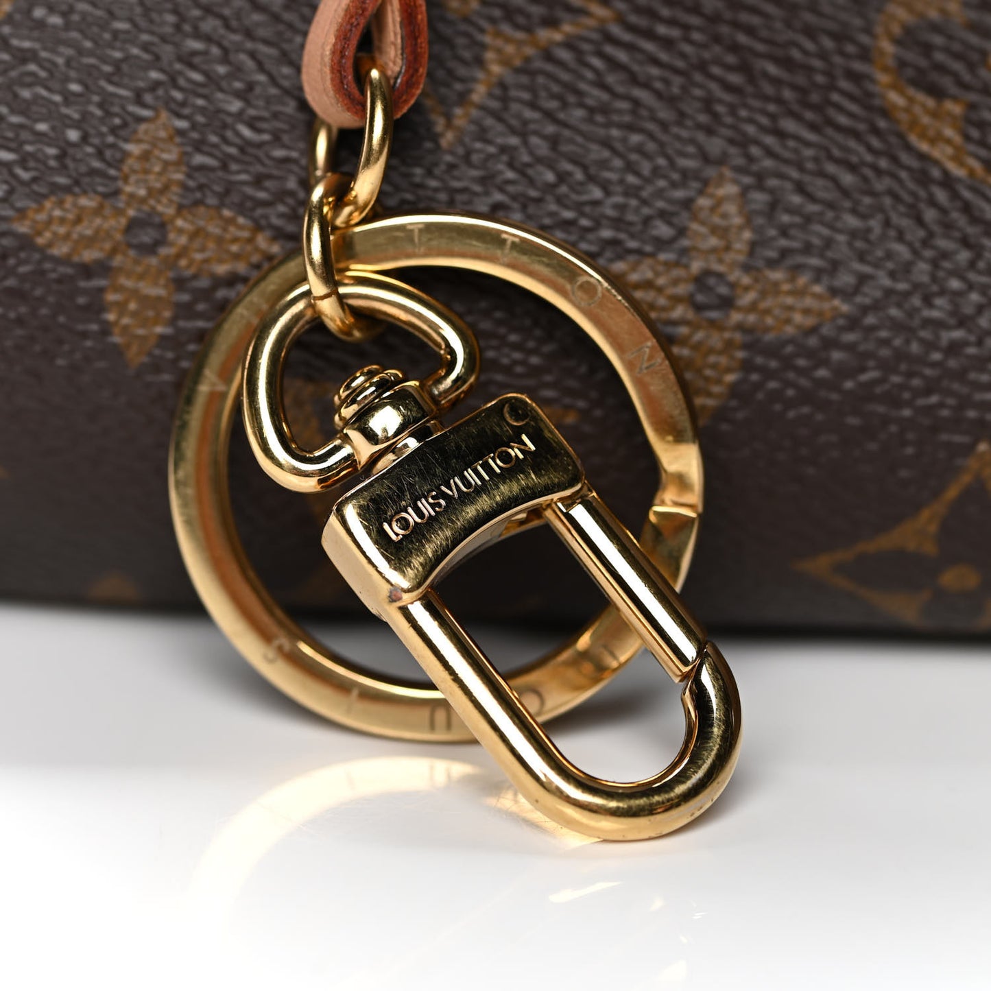 Monogram Artsy MM