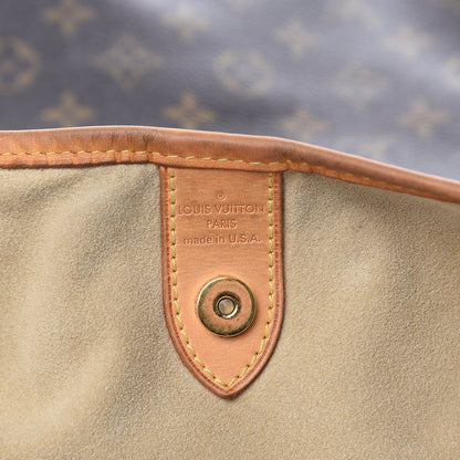Louis Vuitton Monogram Galliera GM 6 of 24