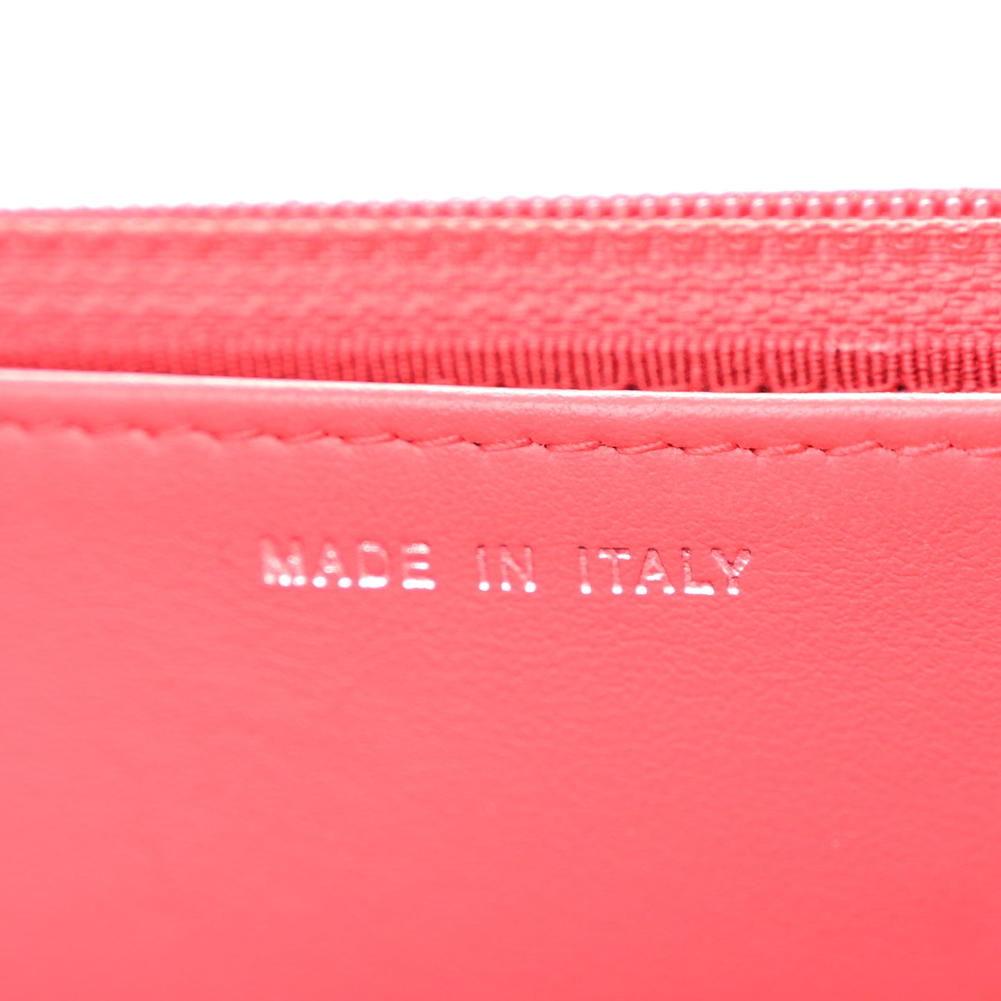 Caviar Quilted Wallet on Chain WOC Coral