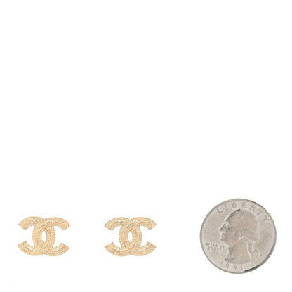 Chanel Metal Textured CC Earrings Gold 2 of 4