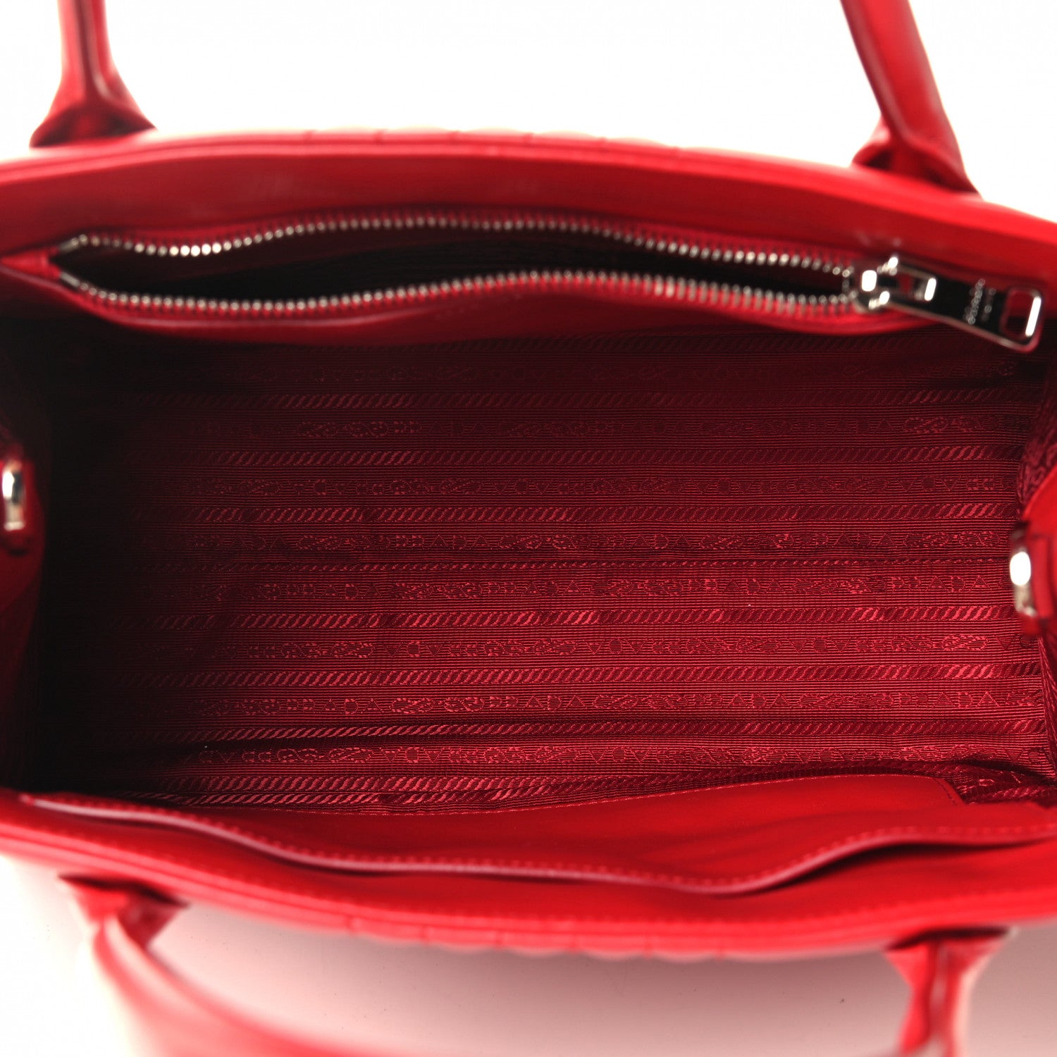 Prada Soft Calfskin Impunture Diagramme Tote Rosso 4 of 4