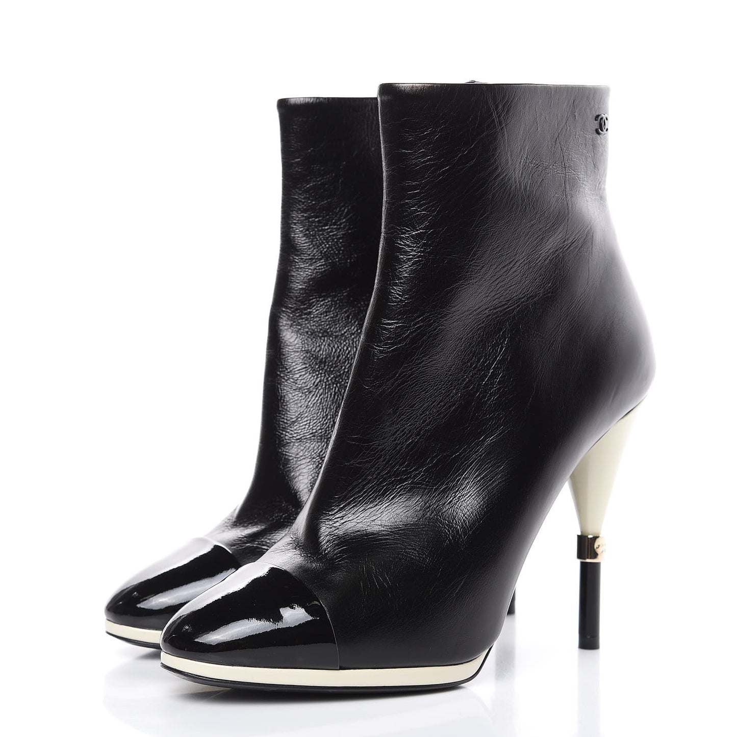Crumpled Patent Calfskin Cap Toe Short Boots 39 Black
