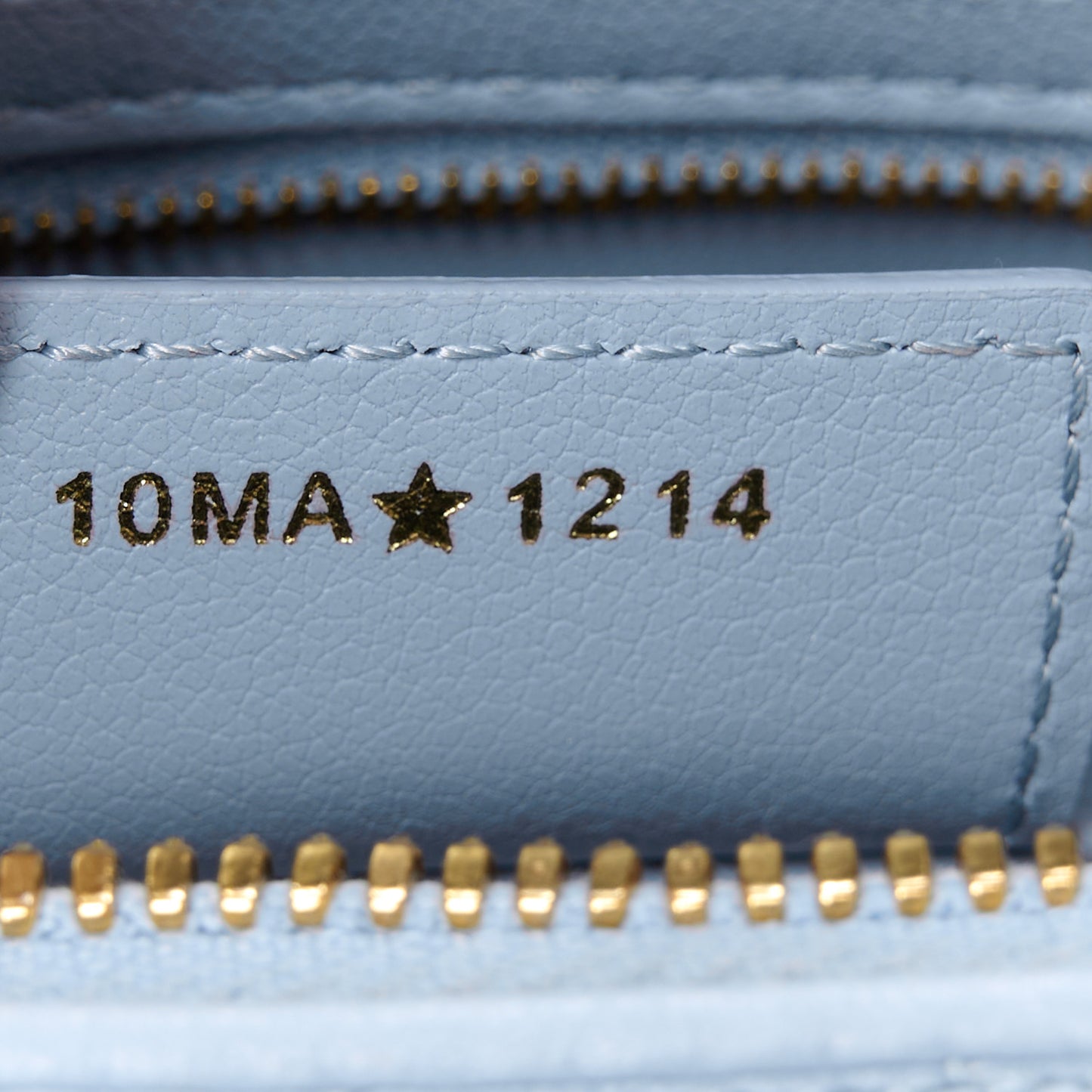 Calfskin Macrocannage Groove 20 Bag Pale Blue