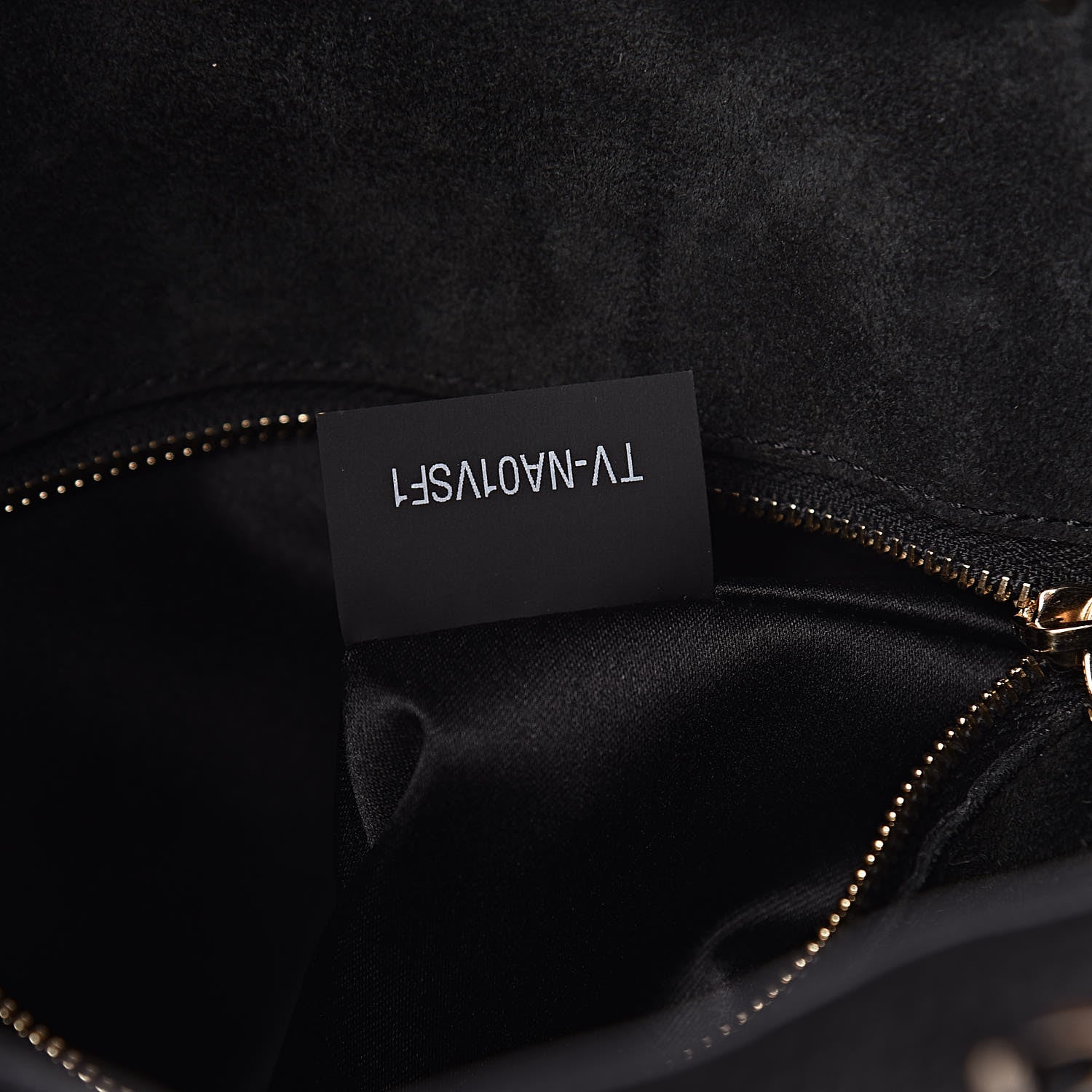 Valentino Garavani Grained Calfskin Rockstud Bucket Bag Black 7 of 10