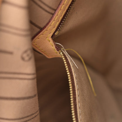 Louis Vuitton Monogram Delightful MM 8 of 18