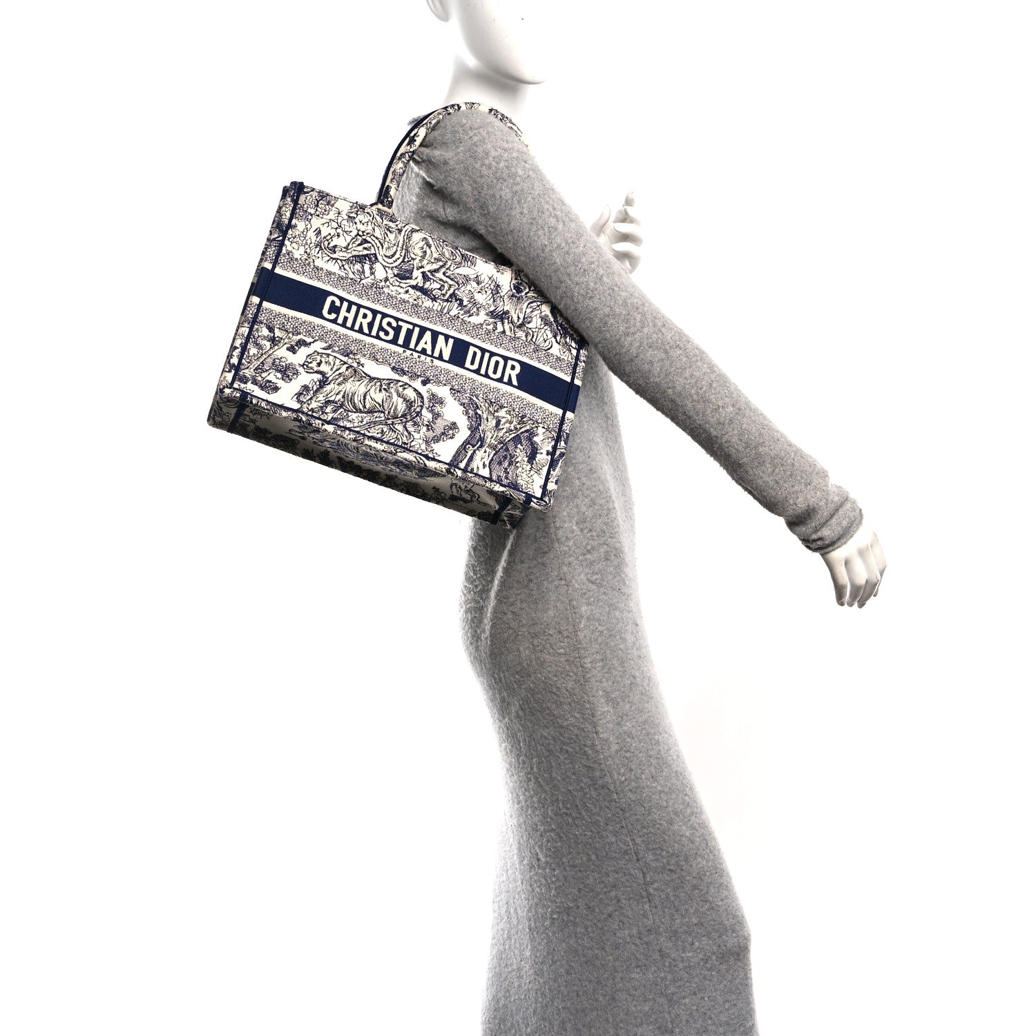 Christian Dior Canvas Embroidered Medium Dioriviera Toile De Jouy Book Tote Blue 2 of 10