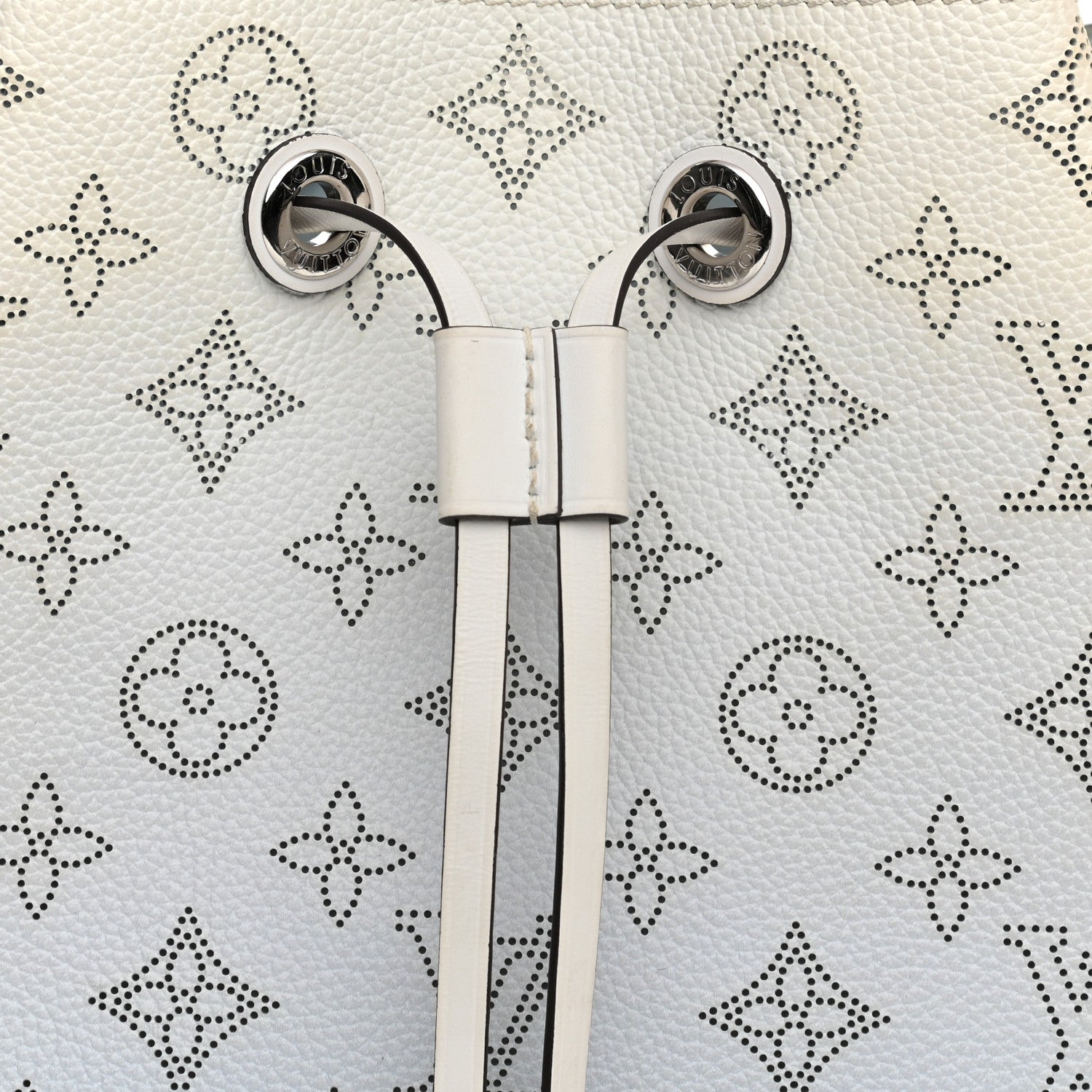 Louis Vuitton Mahina Degrade Muria Bleu 7 of 12