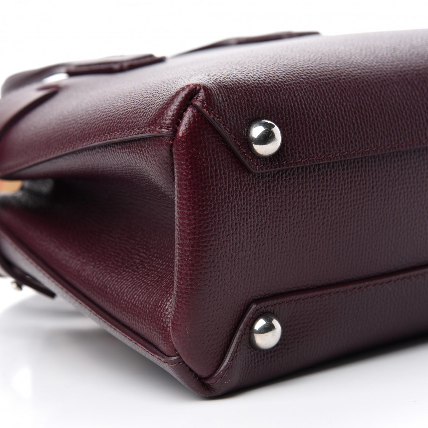Grainy Calfskin House Check Small Banner Tote Mahogany Red