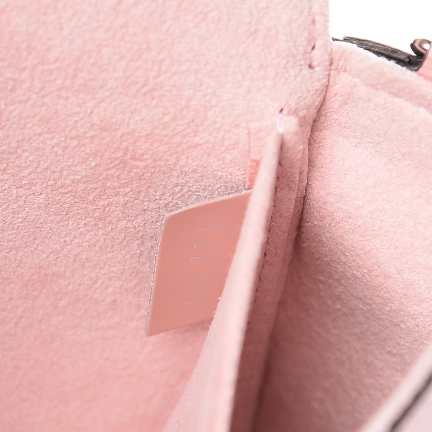 Epi Pochette Felicie Rose Ballerine