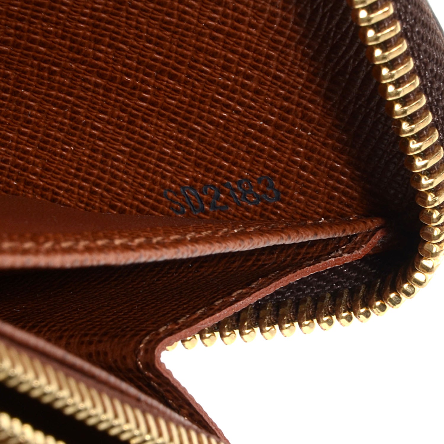 Louis Vuitton Monogram Zippy Wallet 8 of 8