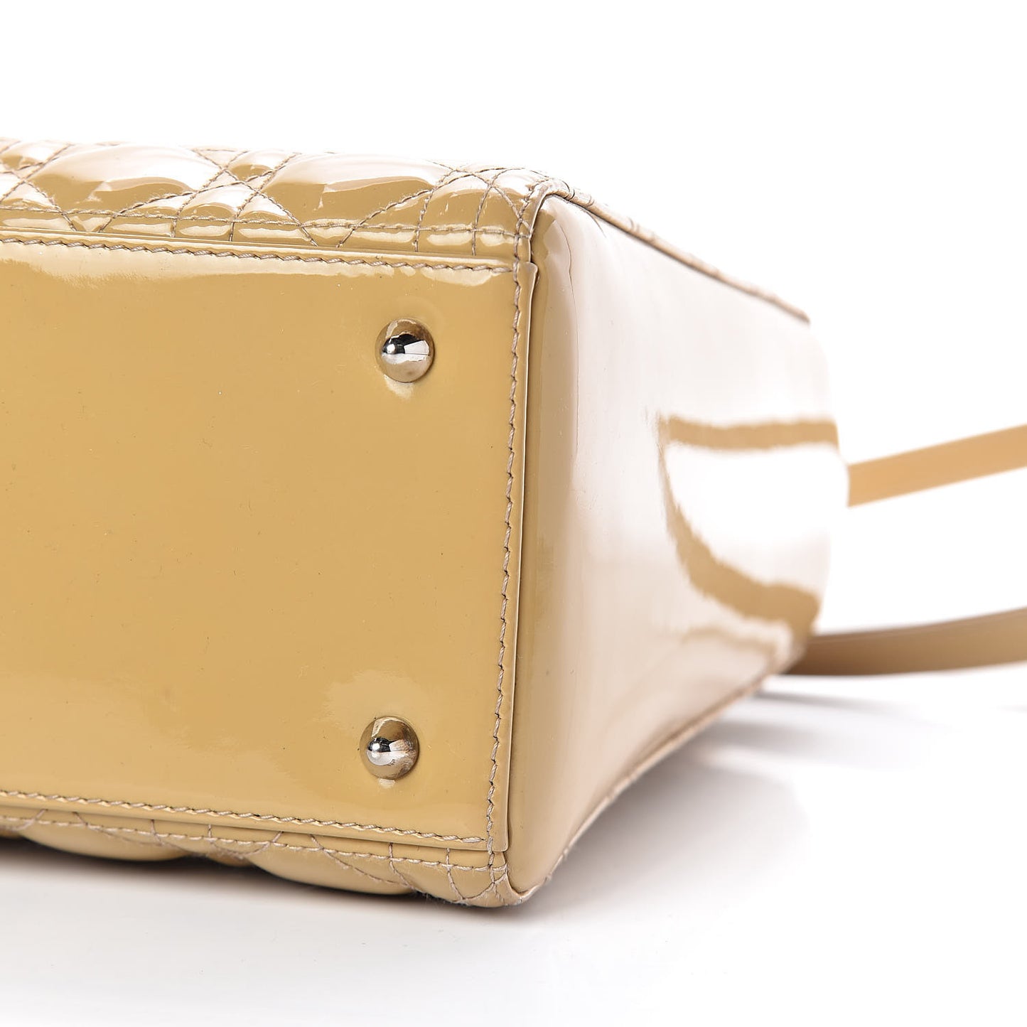 Patent Cannage Medium Lady Dior Beige
