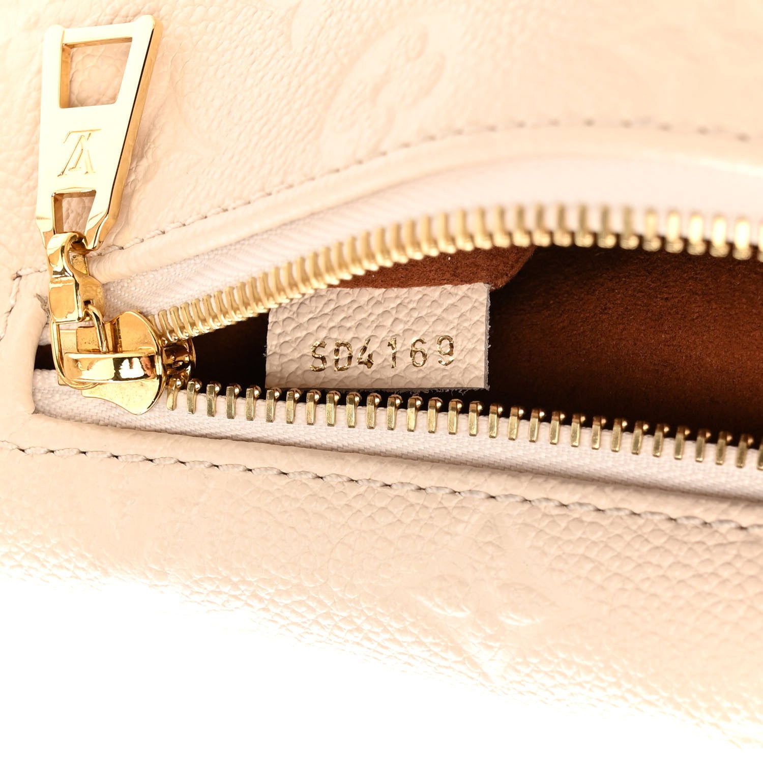 Louis Vuitton Empreinte BumBag Creme 8 of 10
