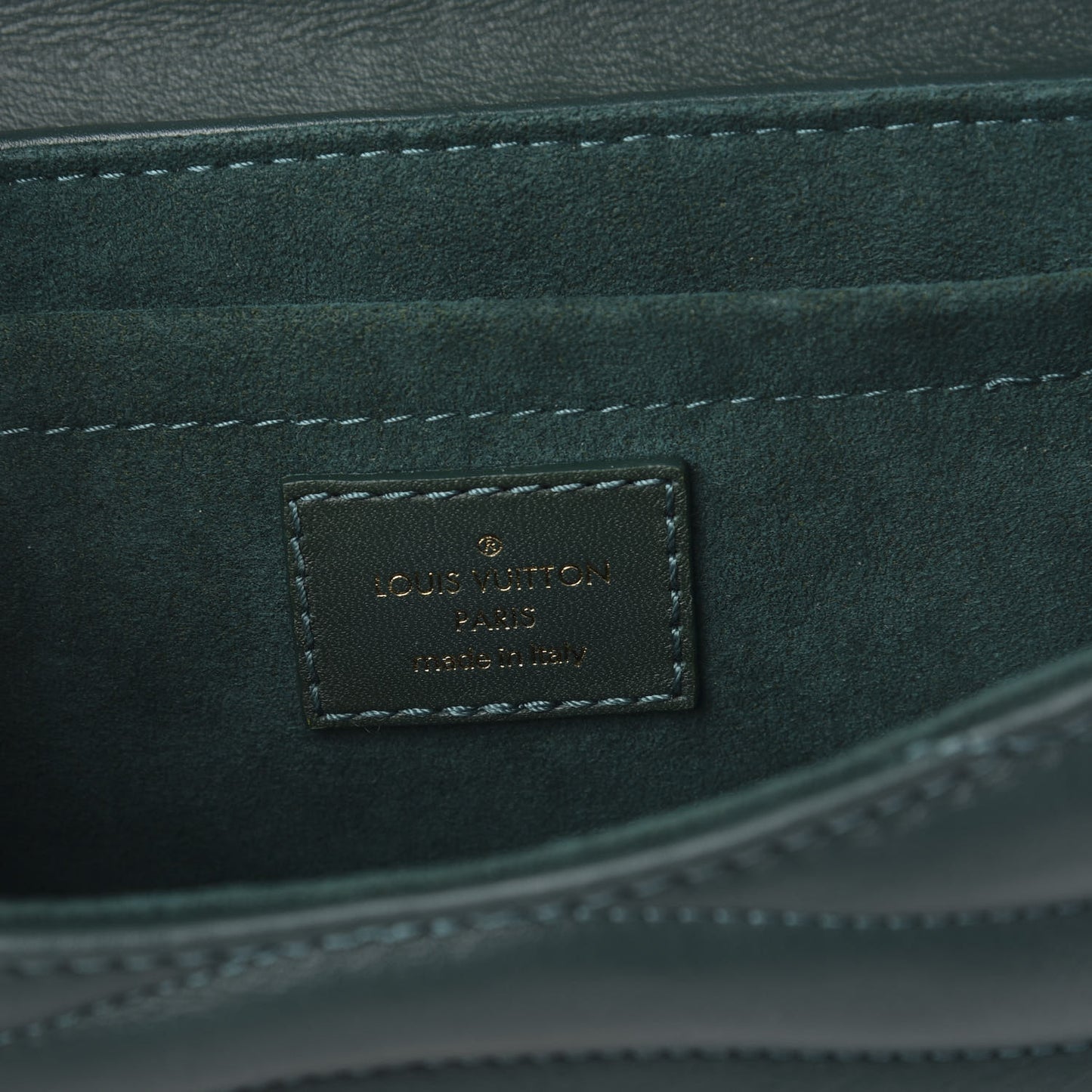 Calfskin New Wave Chain PM Emerald