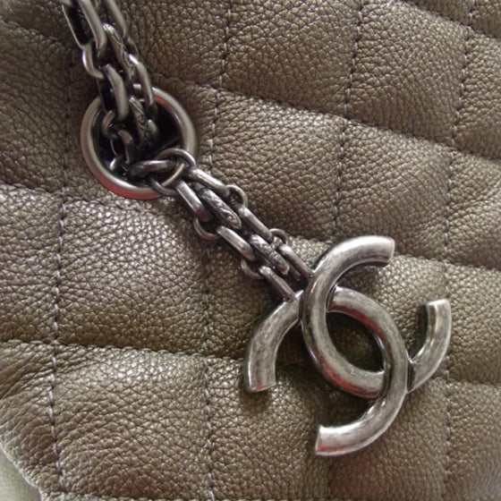 Lambskin Medium Just Mademoiselle Taupe