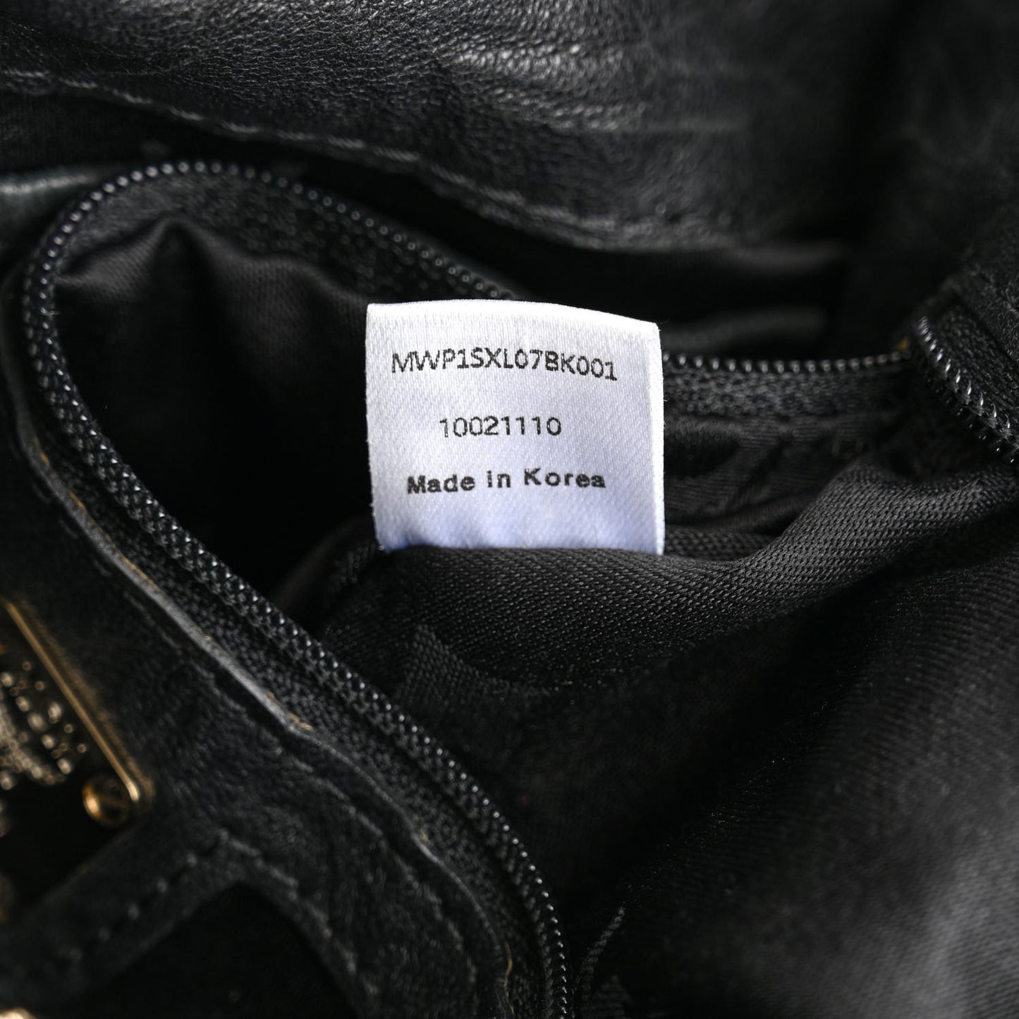 Calfskin Chain Hobo Black