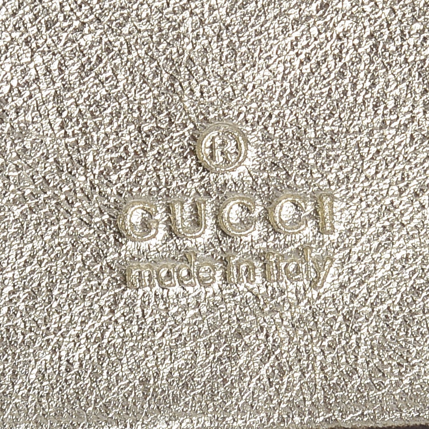 Gucci Monogram D Ring 6 Key Holder Case Gold 6 of 6