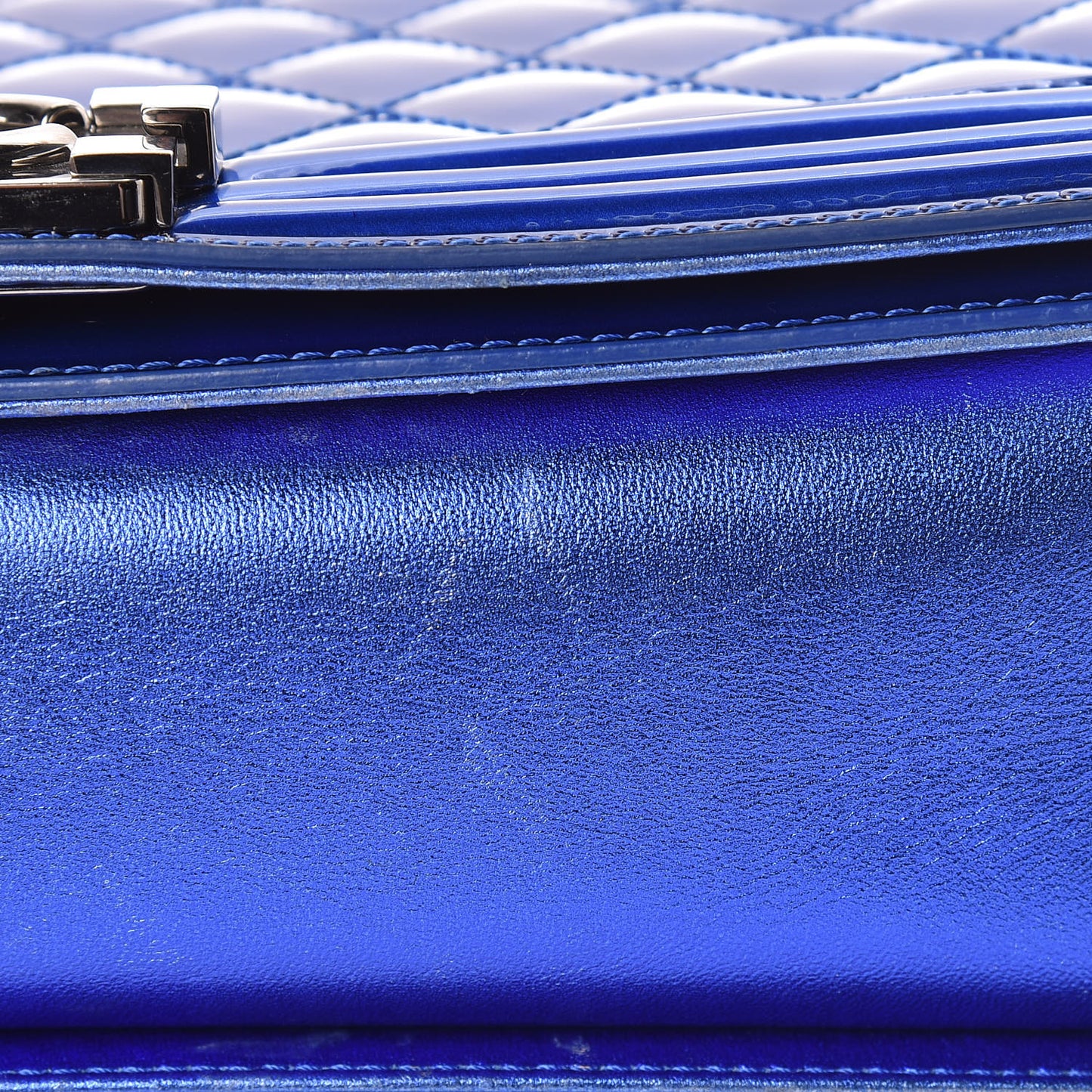 Metallic Patent Calfskin New Medium Boy Flap Blue