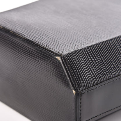 Louis Vuitton Epi Sac Seau Black 14 of 17