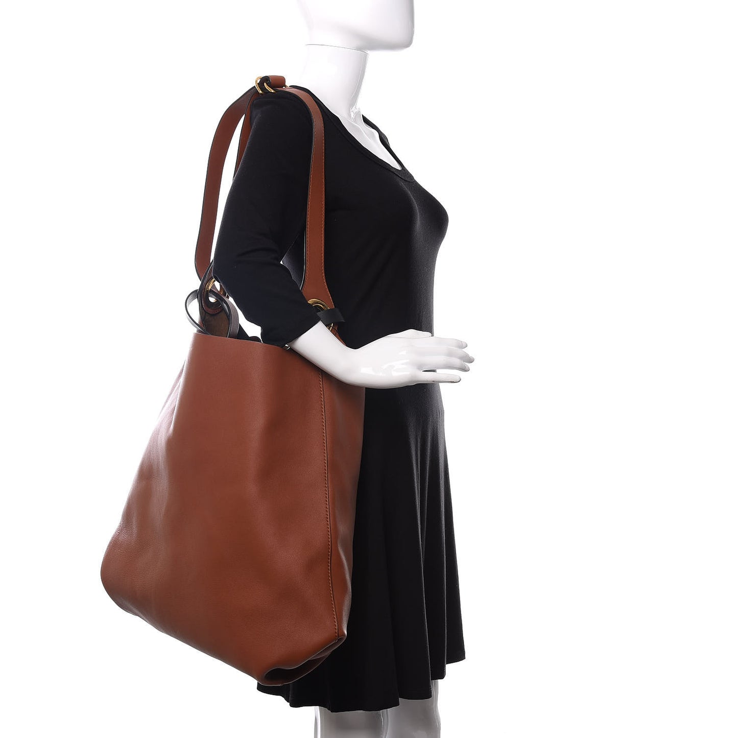 Smooth Calfskin Medium Grommet Hobo Tan