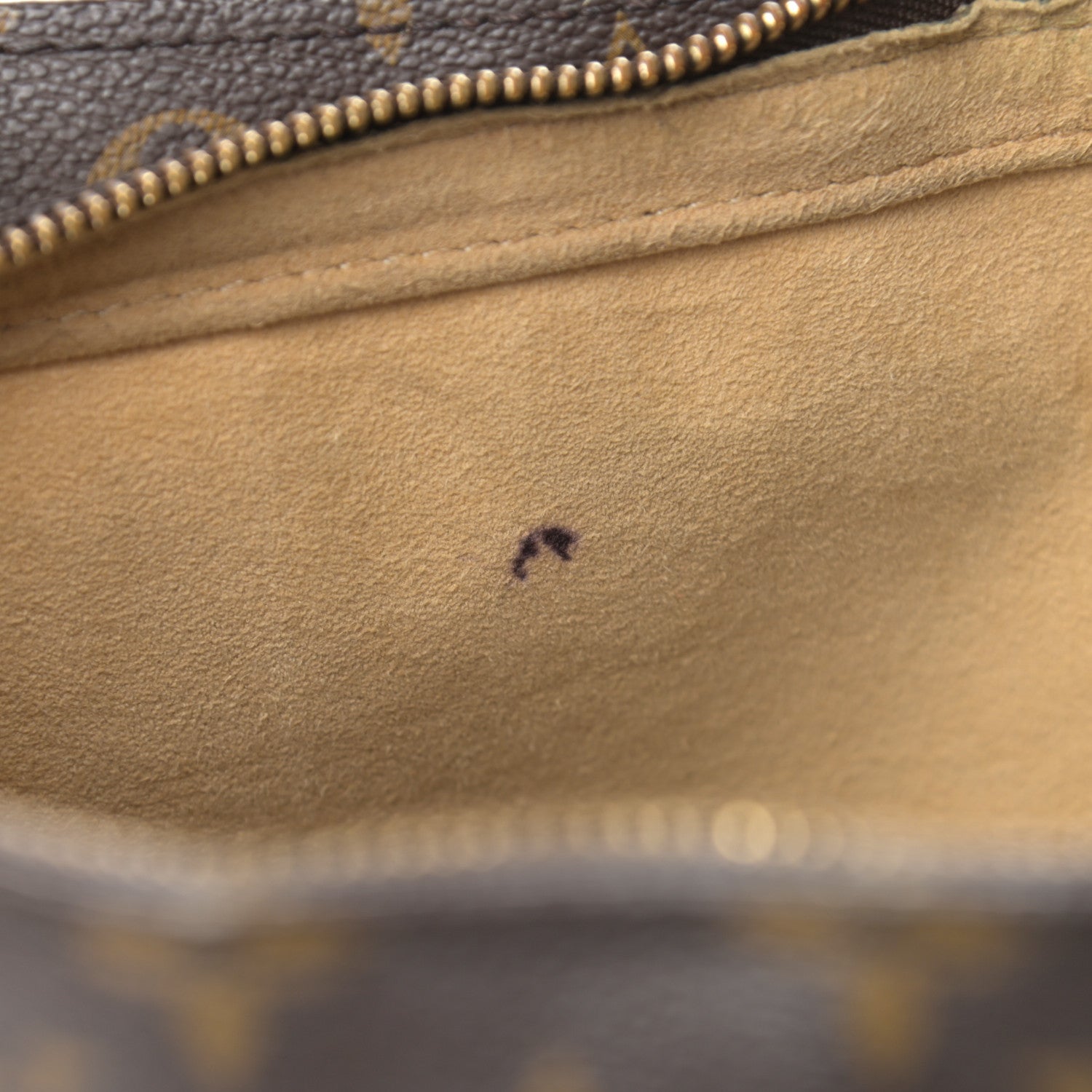 Louis Vuitton Monogram Looping GM 15 of 18