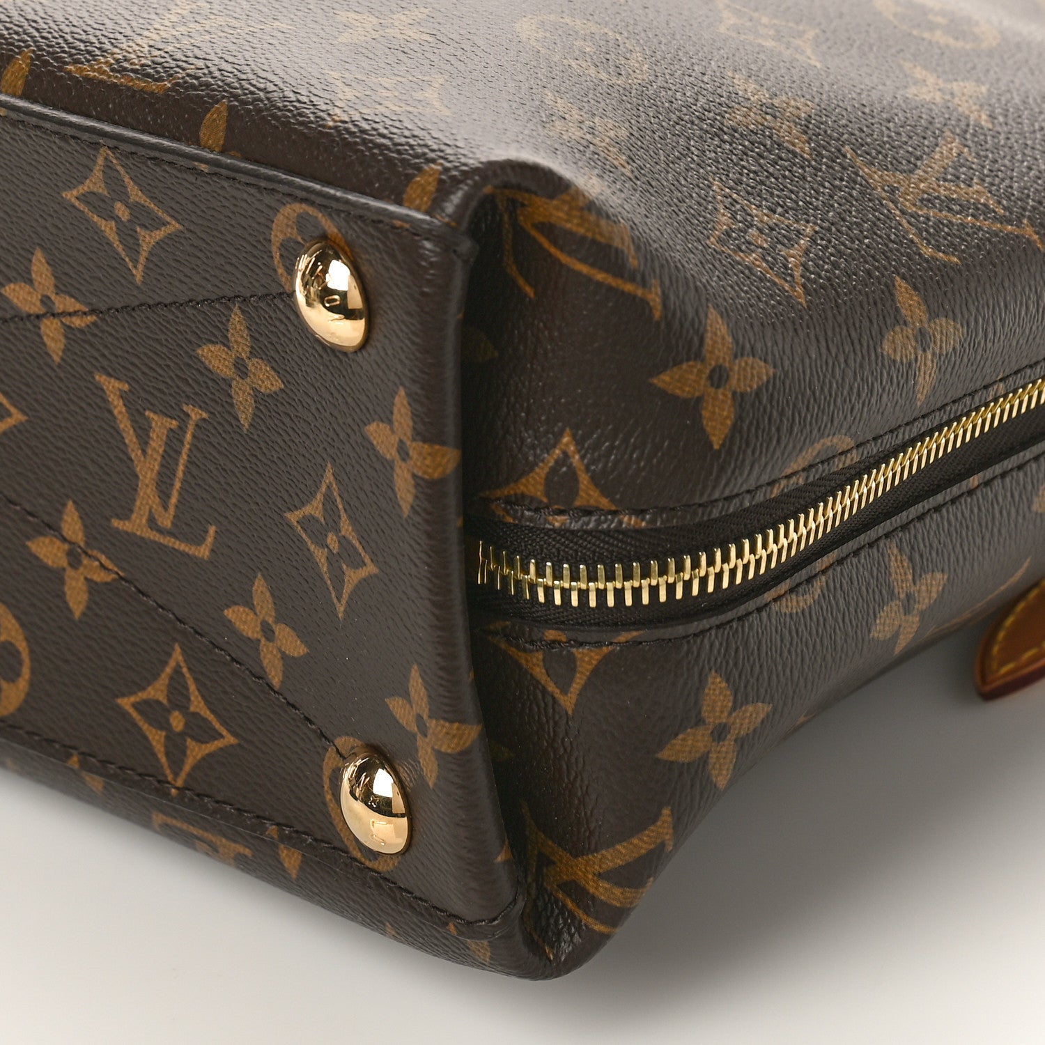 Louis Vuitton Monogram Voltaire 8 of 8