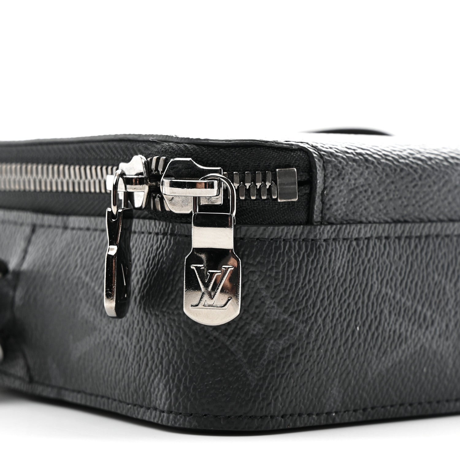 Louis Vuitton Monogram Eclipse Alpha Wearable Wallet 1840609